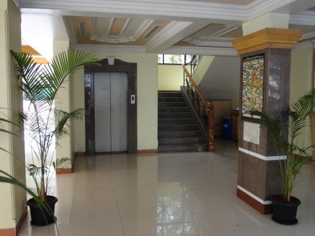 Om Sai Palace Hotel Pune Eksteriør billede